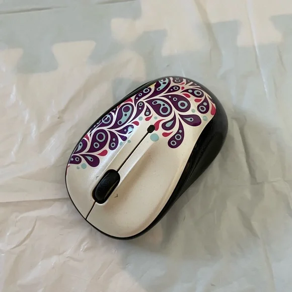 Logitech wireless mouse - Picture 4 of 6